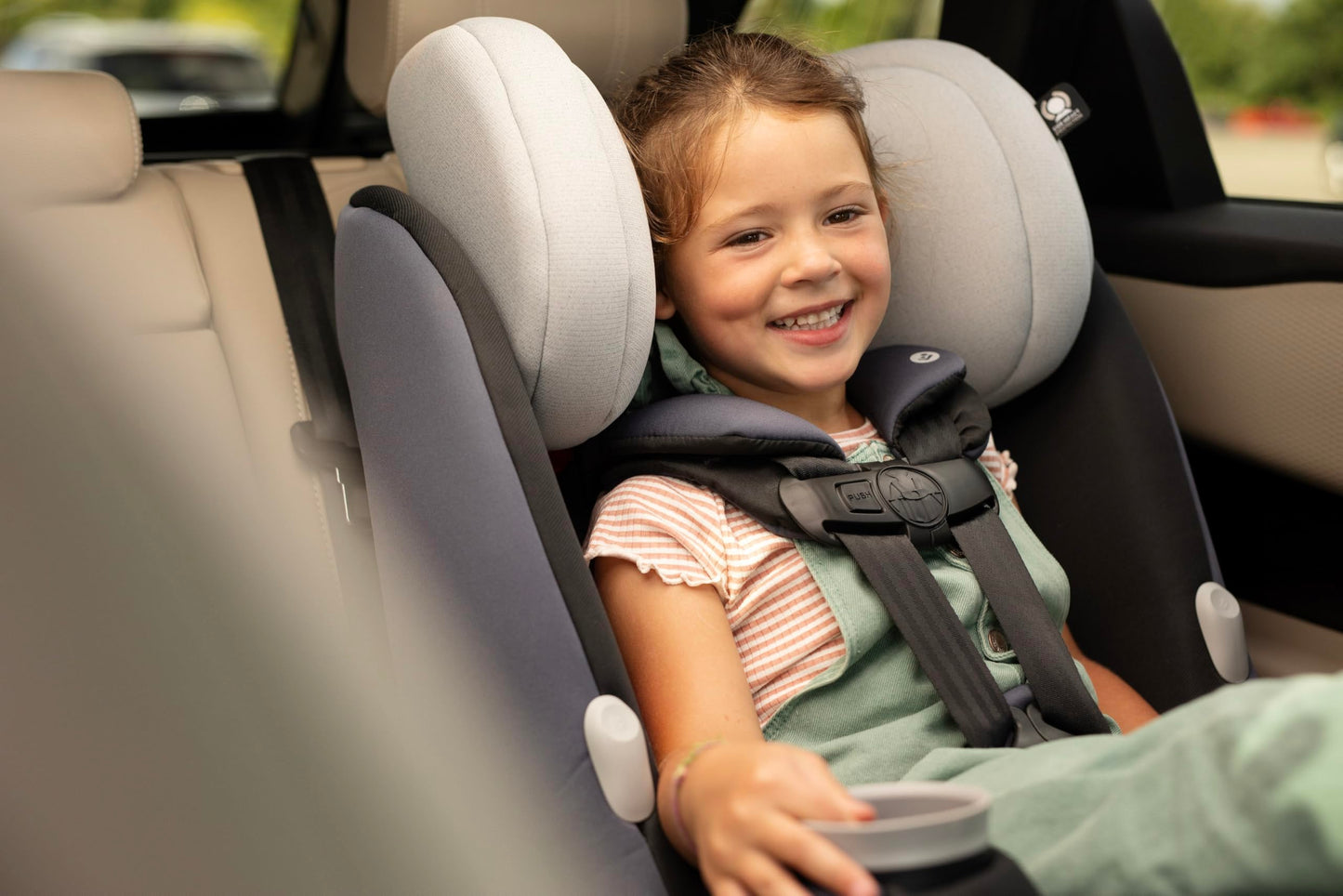 Maxi-Cosi Pria All-in-One Convertible Car Seat, Rear Facing Car Seat for Infants from 4-40 lbs, Forward Facing Car Seat up to 100 lbs in Booster Seat Mode, Rose Pink Sweater