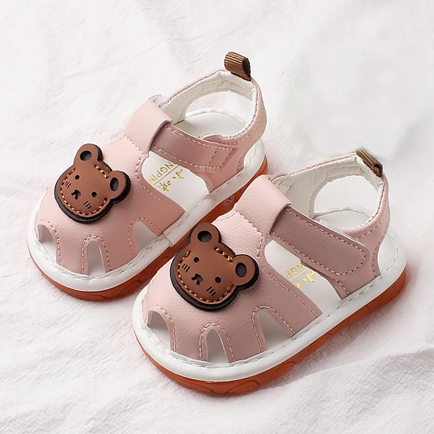 Childrens Bear Leather Foam Sandals Baby Boys Girls Hook Loop Flat Wide Barefoot Shoes Summer Outdoor Casual Water Shoes