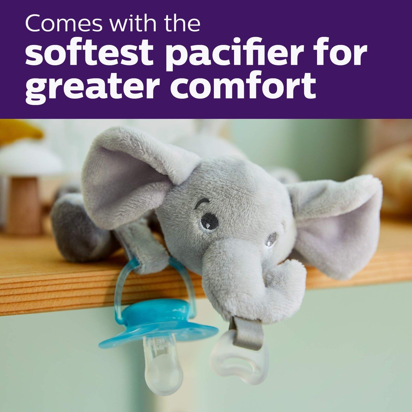 Philips AVENT Soothie Snuggle Pacifier Holder with Detachable Pacifier, 0m+, Giraffe, SCF347/01-1 Count (Pack of 1)