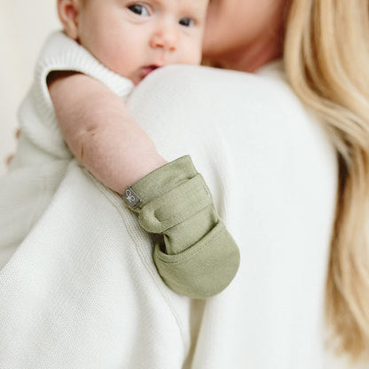 goumikids Viscose Made from Bamboo Cotton Anti-Scratch Soft Stay-On Mitts