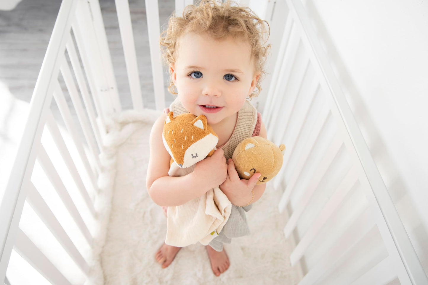 Pearhead Cloud Security Blanket, Soft Baby Lovey for Babies, Snuggle Toy Stuffed Animal, Newborn Infant and Toddler Security Toy, Baby Boy or Baby Girl Lovie, New Baby Gift, White Cloud Lovey