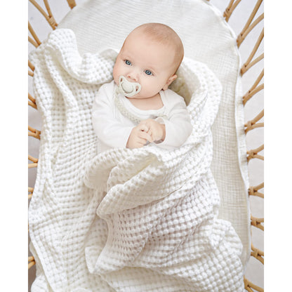 Konssy Waffle Baby Blanket - Soft & Cozy Nursery Swaddle Blanket, Lightweight Toddler Throw for Boys & Girls, Ideal for Wrapping (Oat)