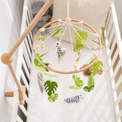 EERKEOD Baby Crib Mobile Bear Nursery Mobile for Boys Girls Teddy Velvet Mobile Nursery Decor for Infant Bedroom Hanging Baby Mobile for Bassinet Newborn Baby Gift（Brown Bear）