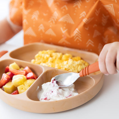 Bumkins Disney Baby Utensils Set, Chewtensils Silicone Spoons for Dipping, Self-Feeding, Baby Led Weaning, Trainer Learning, First Stage Eating, Soft Fork and Spoon, Babies 6 Months, Minnie Mouse