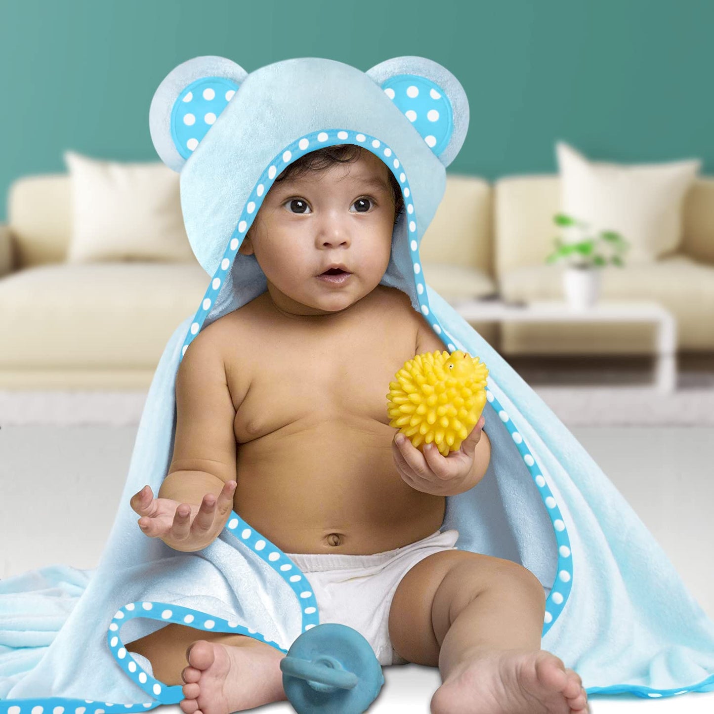 Set of 2 Hooded Baby Towels – White and Grey – Luxurious, Large and Super Absorbent – 30 x 30 Inch – Soft and Suitable for Infants, Toddlers and Kids – 400 GSM