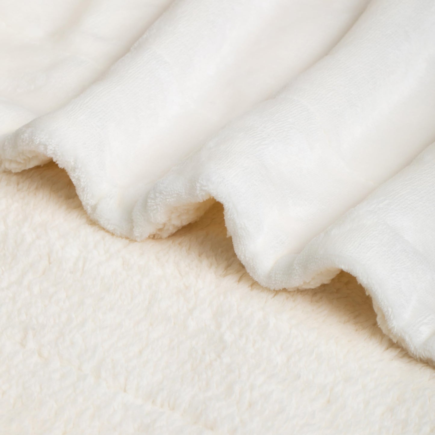 American Baby Company Heavenly Soft Chenille Sherpa Receiving Blanket, 3D Pink, 30" x 35", Warm and Cozy for Boys and Girls, Ideal for Baby Carrier, Stroller, and Travel