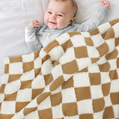 HOMRITAR Checkered Baby Blanket for Boy Girls Ultra Soft Fluffy Fuzzy Toddler Blankets with 3D Chessboard Grid Warmer Comfort Reversible Bed Blanket for Winter 350GSM Black 30 x 40 Inch