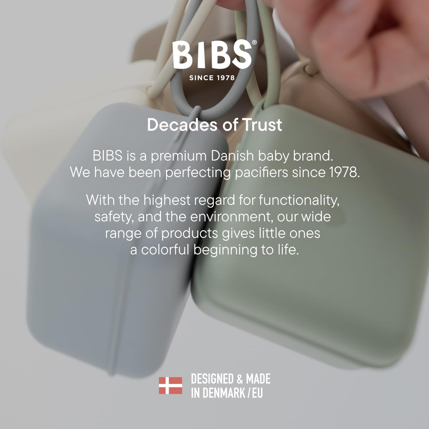 BIBS Pacifier Box with Loop for Storing & Carrying Soothers | 100% BPA Free Material | Designed & Made in Denmark | Vanilla