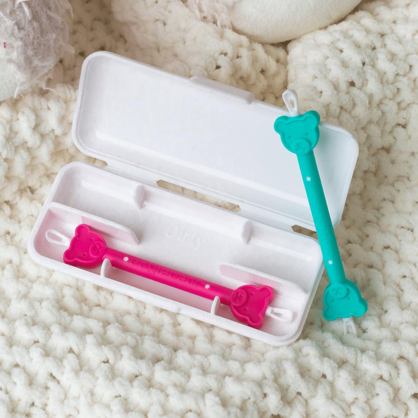 oogiebear: Baby Nose Cleaner & Ear Wax Removal Tool - Safe Booger & Earwax Removal for Newborns, Infants, Toddlers - Dual-Ended - Essential Baby Stuff, Diaper Bag Must-Have, with CASE