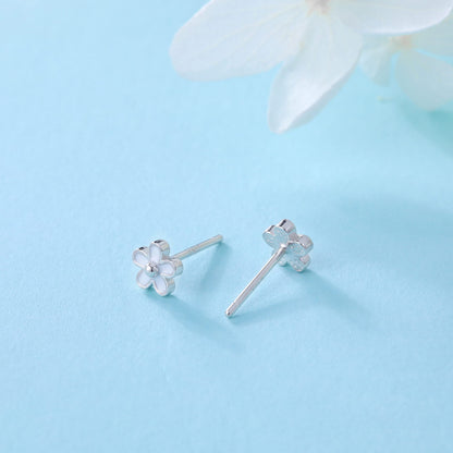 SLUYNZ Solid 925 Sterling Silver Little Daisy Earrings Studs for Women Teens Petite Flowers Studs Earrings