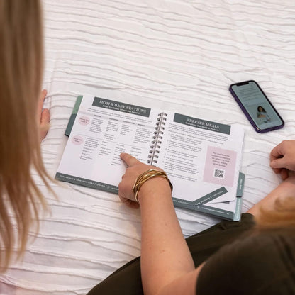 Expecting & Organized: Pregnancy & Newborn Baby Planner by Undefining Motherhood (NEW Updated Aug 2023)