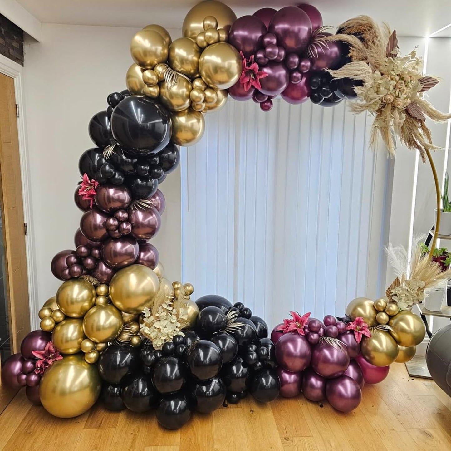 Sage Green Balloons Arch Double Stuffed, Olive Dusty Green Brown Beige Neutral Balloon Garland Kit, White Sand Apricot Tan Latex Balloon for Baby Shower Birthday Jungle Safari Party Decoration