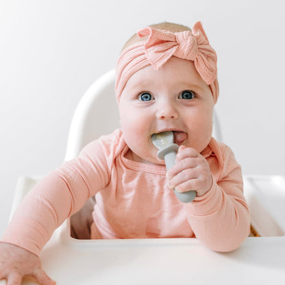 Ryan & Rose Ultimate Utensil Set of 3 Silicone Baby Spoons Silicone baby feeding set for baby led weaning, baby spoons self feeding 6 months, baby utensils, toddler utensils (Rose), Child