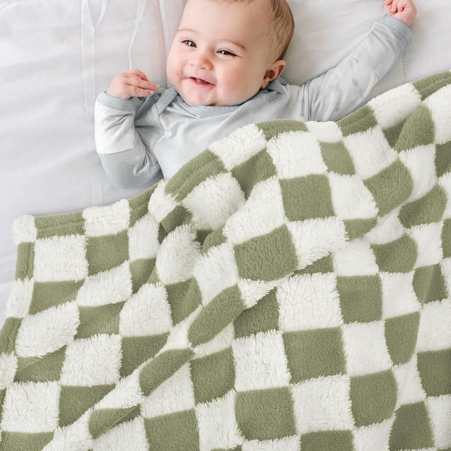 HOMRITAR Checkered Baby Blanket for Boy Girls Ultra Soft Fluffy Fuzzy Toddler Blankets with 3D Chessboard Grid Warmer Comfort Reversible Bed Blanket for Winter 350GSM Black 30 x 40 Inch