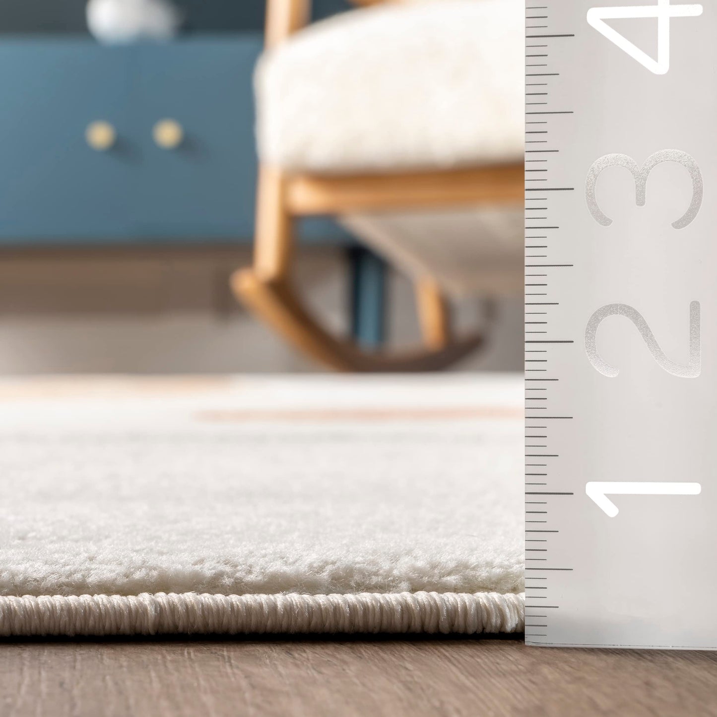 nuLOOM Anabell Giraffe Kids Area Rug, 4x6, Beige