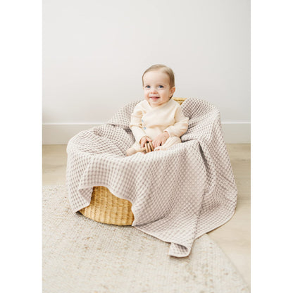 Konssy Waffle Baby Blanket - Soft & Cozy Nursery Swaddle Blanket, Lightweight Toddler Throw for Boys & Girls, Ideal for Wrapping (Oat)