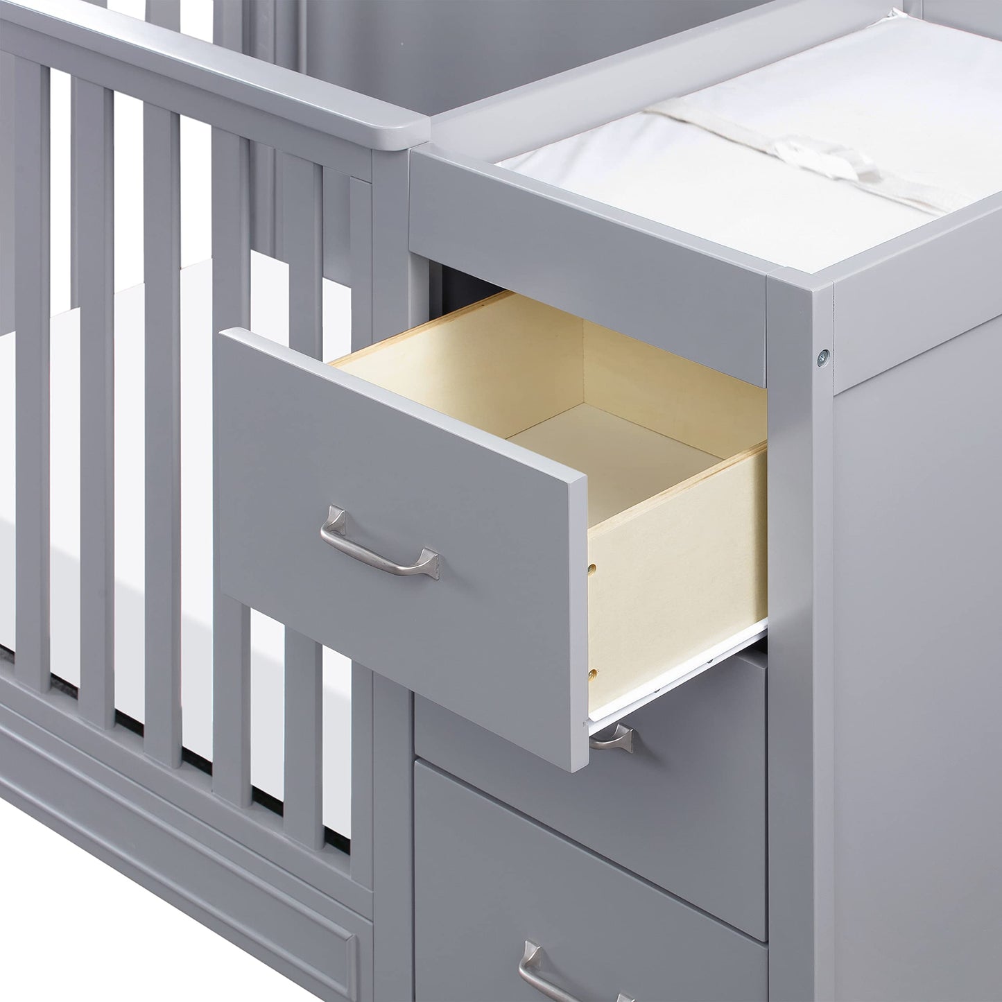 DaVinci Charlie 4-in-1 Convertible Mini Crib and Changer Combo in White, Greenguard Gold Certified