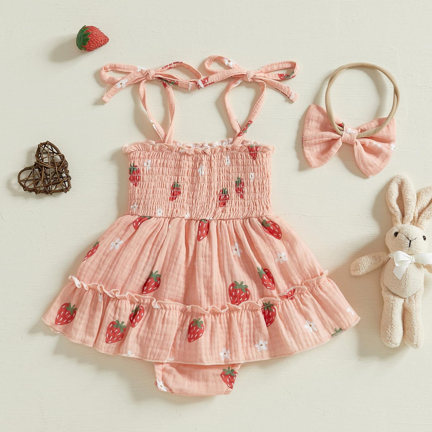 Newborn Baby Girl Romper Dress Sleeveless Tie Up Strap Smocked Strawberry Floral Print Bodysuit Summer Outfit Cotton Clothes