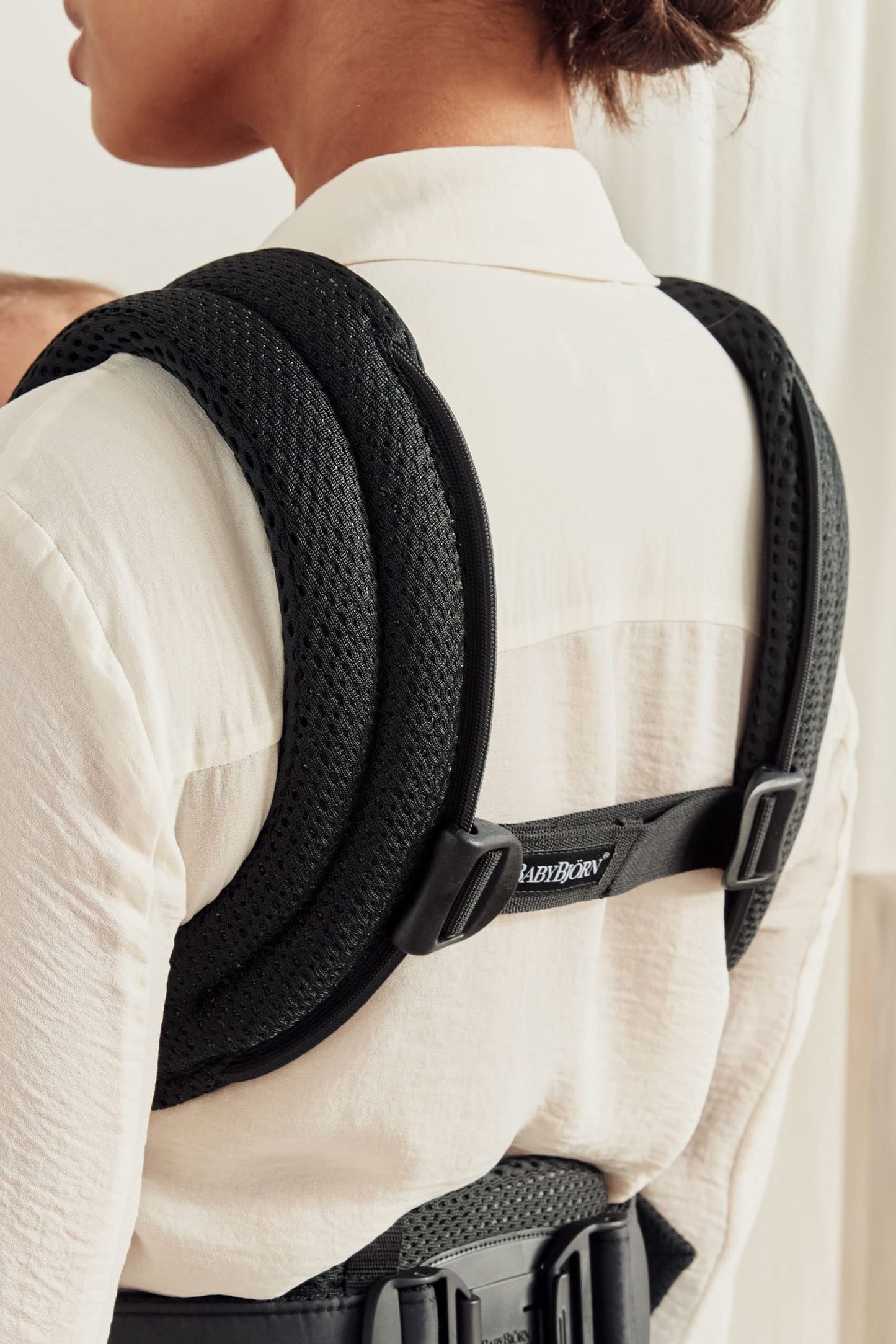 BabyBjörn Baby Carrier Harmony, Cream, 3D Mesh, 3-in-1 Ergonomic Baby Carrier; Newborn, Facing-in, Outward-Facing, and Back Carrying Positions Supported (7-40 lbs), Newborn to Toddler