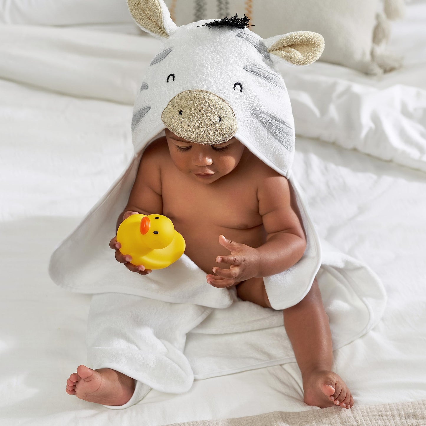 Gerber Baby 4 Piece Animal Character Hooded Towel and Washcloth Set, Brown Lion, One Size