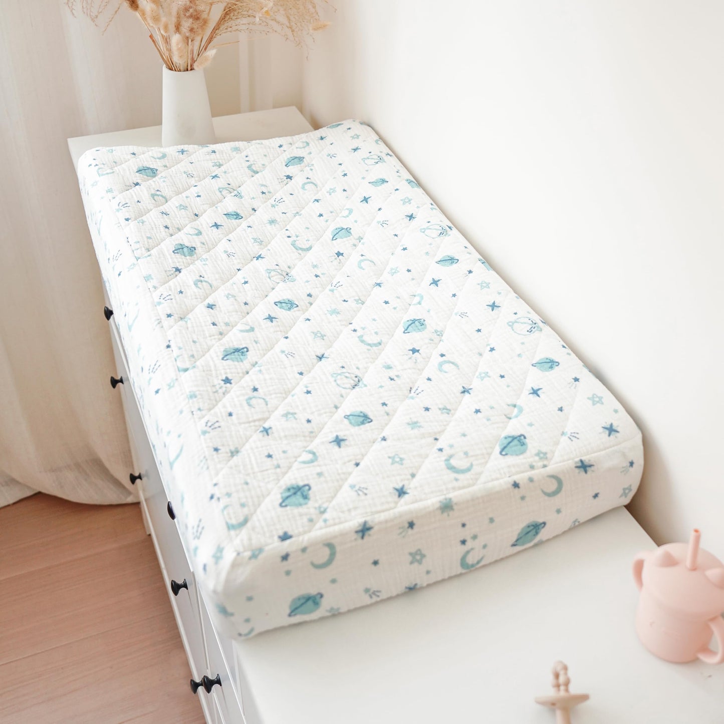 Konssy Waterproof Muslin Changing Pad Cover 2 Pack, Quilted Cotton Fitted Diaper Chang Table Cover, Soft Changing Pad Sheets for Girls Boys (Blossom,Pink)