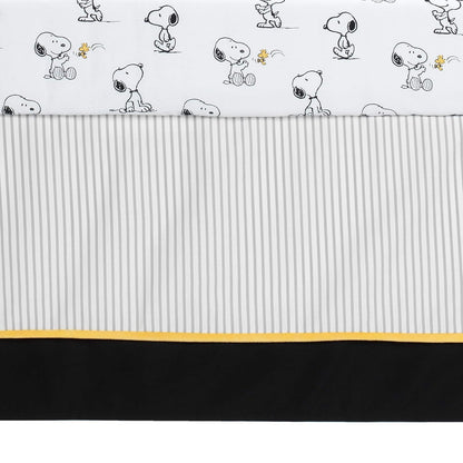 Lambs & Ivy Classic Snoopy White/Black/Gray 3-Piece Baby Crib Bedding Set