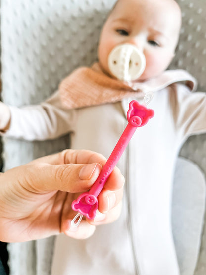 oogiebear: Baby Nose Cleaner & Ear Wax Removal Tool - Safe Booger & Earwax Removal for Newborns, Infants, Toddlers - Dual-Ended - Essential Baby Stuff, Diaper Bag Must-Have, with CASE