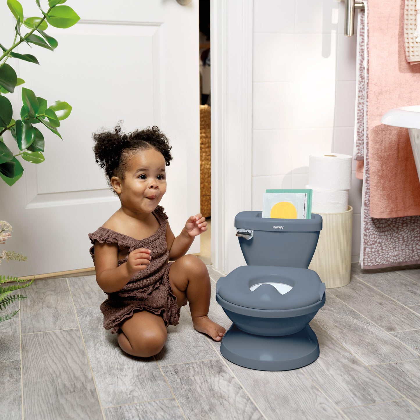 Summer Infant by Ingenuity My Size Potty Pro in White, Toddler Potty Training Toilet, Lifelike Flushing Sound, for Ages 18 Months+, Up to 50 Pounds