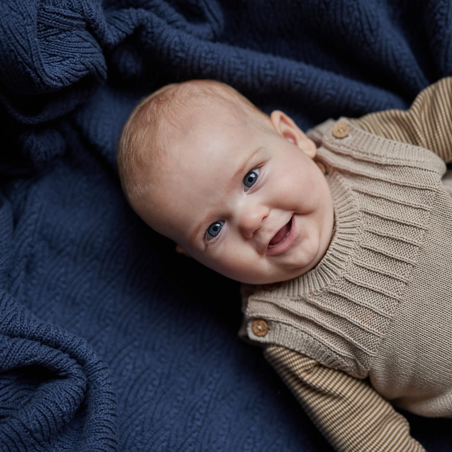 Knitted Organic Cotton Baby Blanket- Swaddle Blanket, 30" x 40" Soft Receiving Blanket for Newborn (Mochachino)