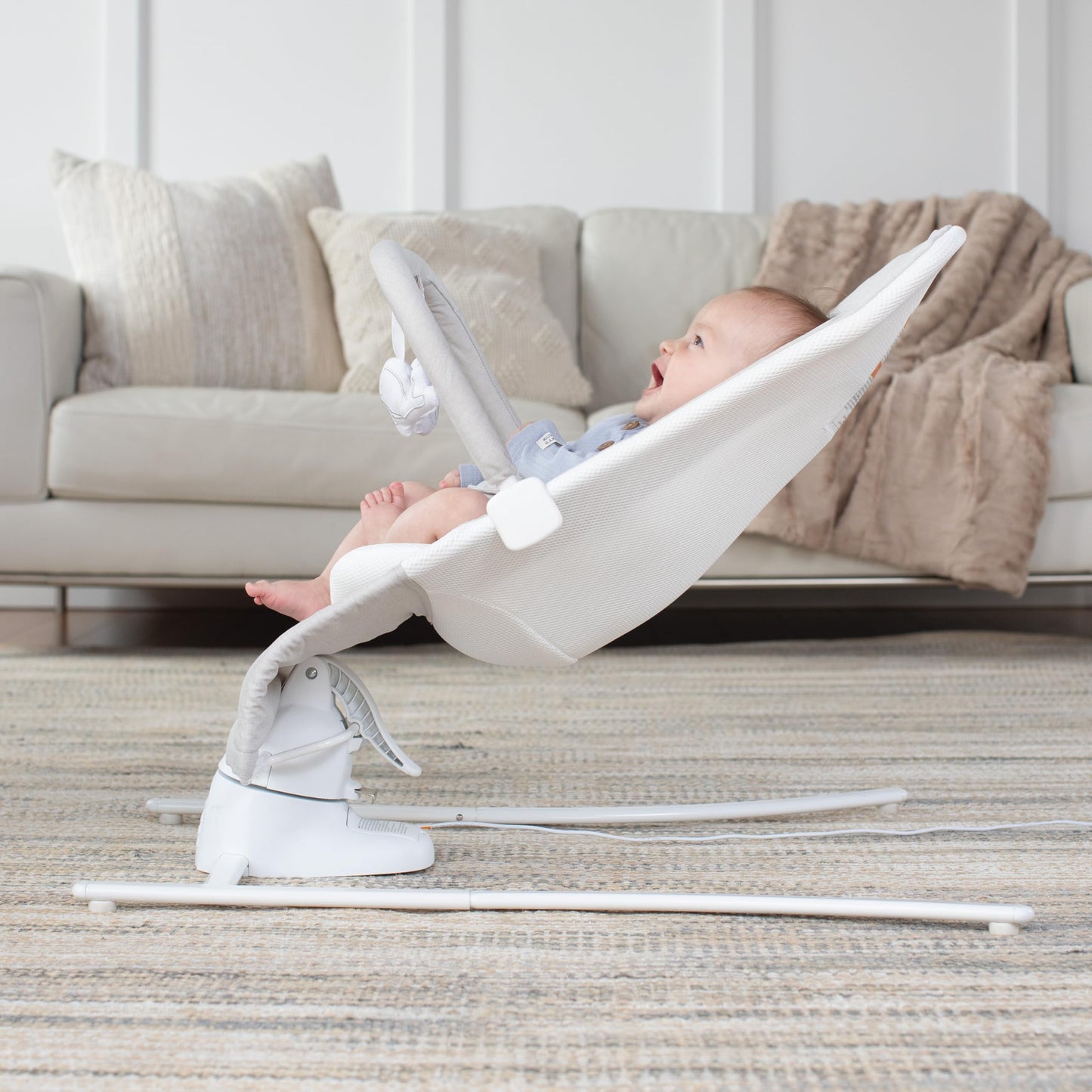 Baby Delight Alpine Deluxe Portable Bouncer, Infant, 0-6 Months, 100% GOTS Certified Cotton Fabrics, Organic Oat