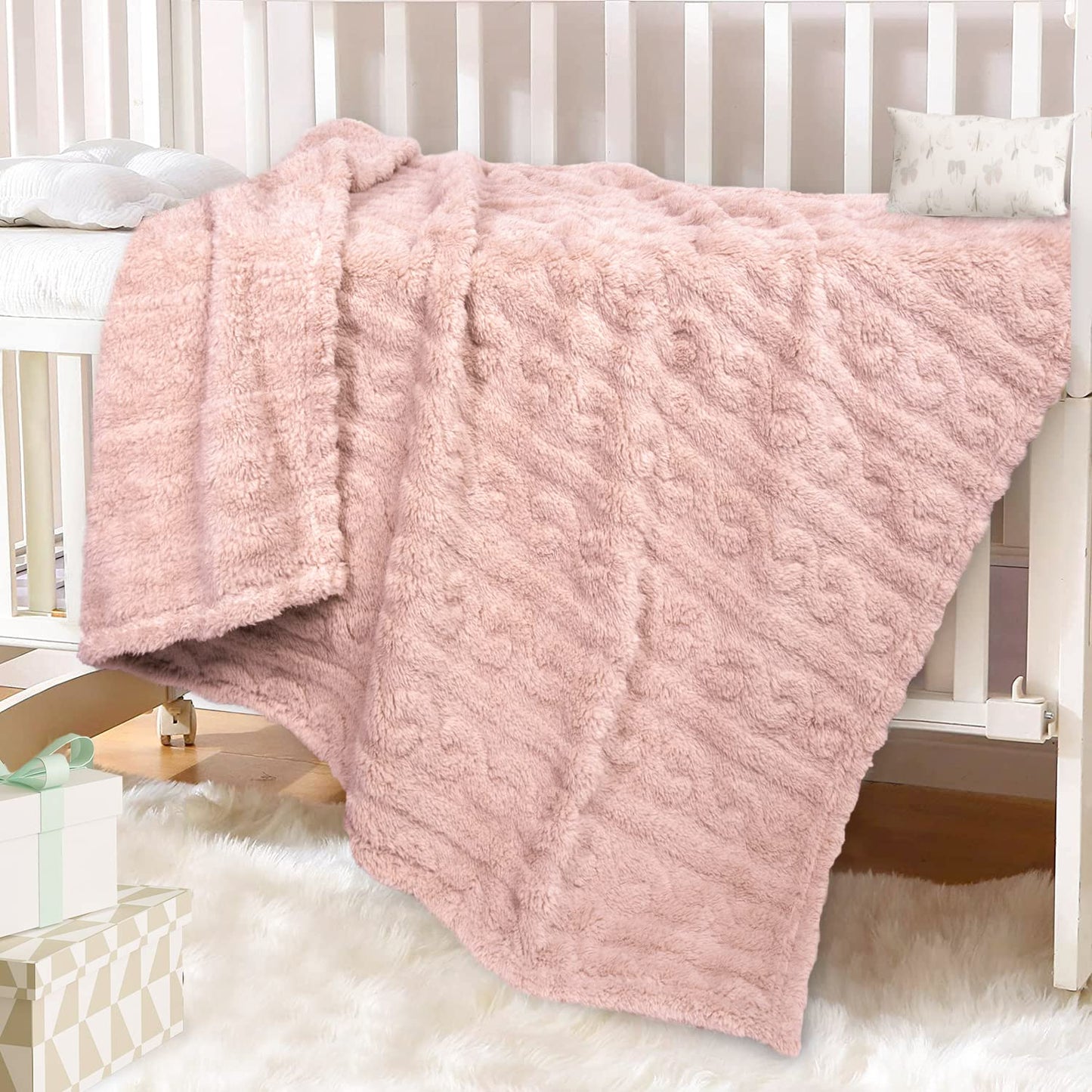 HOMRITAR Baby Blanket for Girls Toddlers 3D Fleece Fluffy Fuzzy Blanket for Baby, Soft Warm Cozy Fleece Blanket, Infant or Newborn Receiving Blanket 330GSM (30 x 40 Inch, Pink)