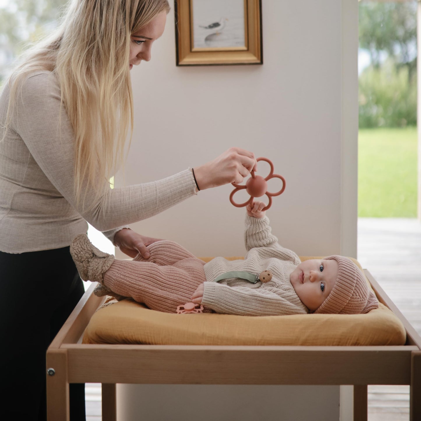 mushie Silicone Baby Daisy Rattle Teether Toy (Dusty Rose)