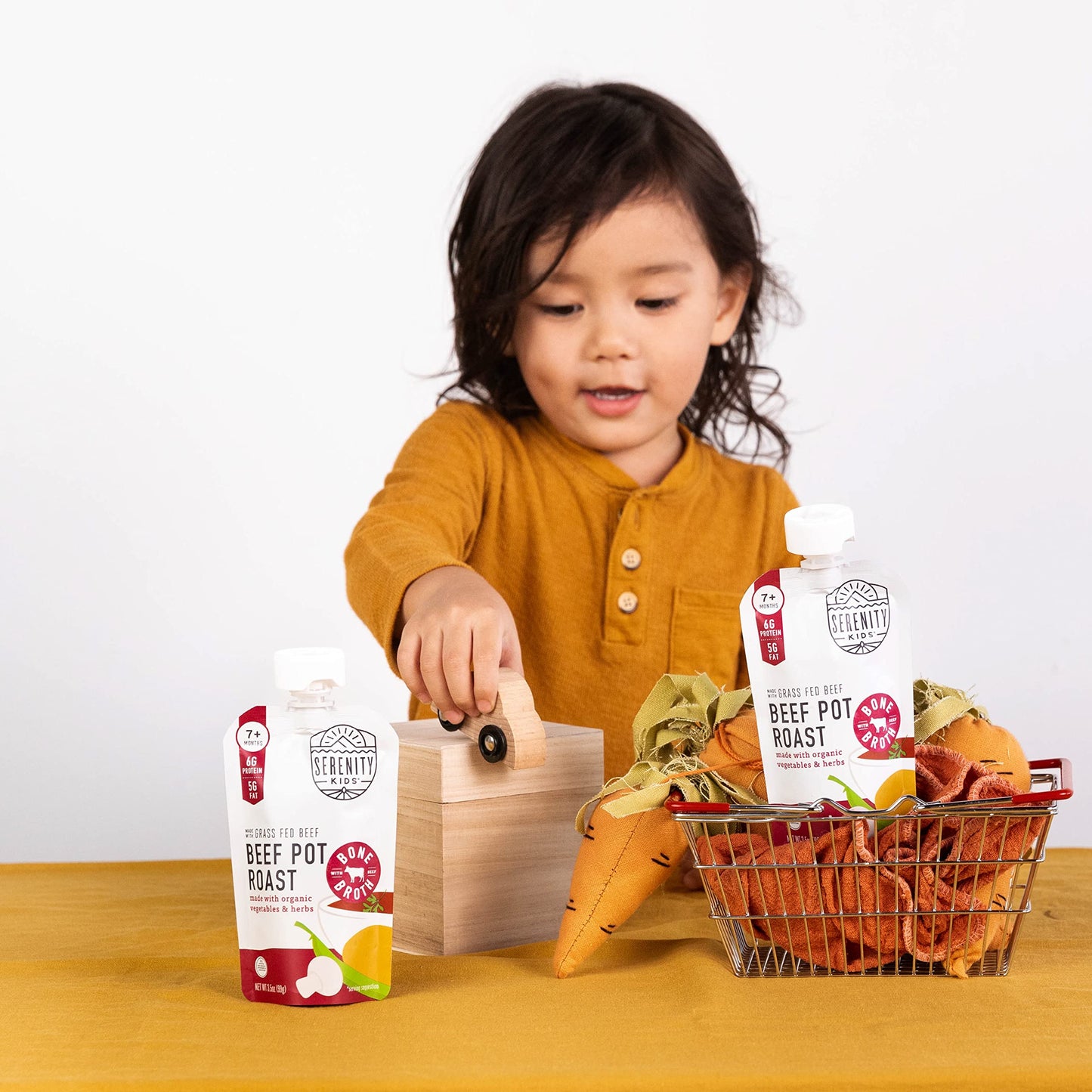 Serenity Kids 6+ Months Baby Food Pouches - Puree with Ethically Sourced Meat & Organic Veggies - 3.5 Ounce BPA-Free Pouch - Variety Pack, 8 Count - Baby Food Meat