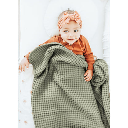 Konssy Waffle Baby Blanket - Soft & Cozy Nursery Swaddle Blanket, Lightweight Toddler Throw for Boys & Girls, Ideal for Wrapping (Oat)