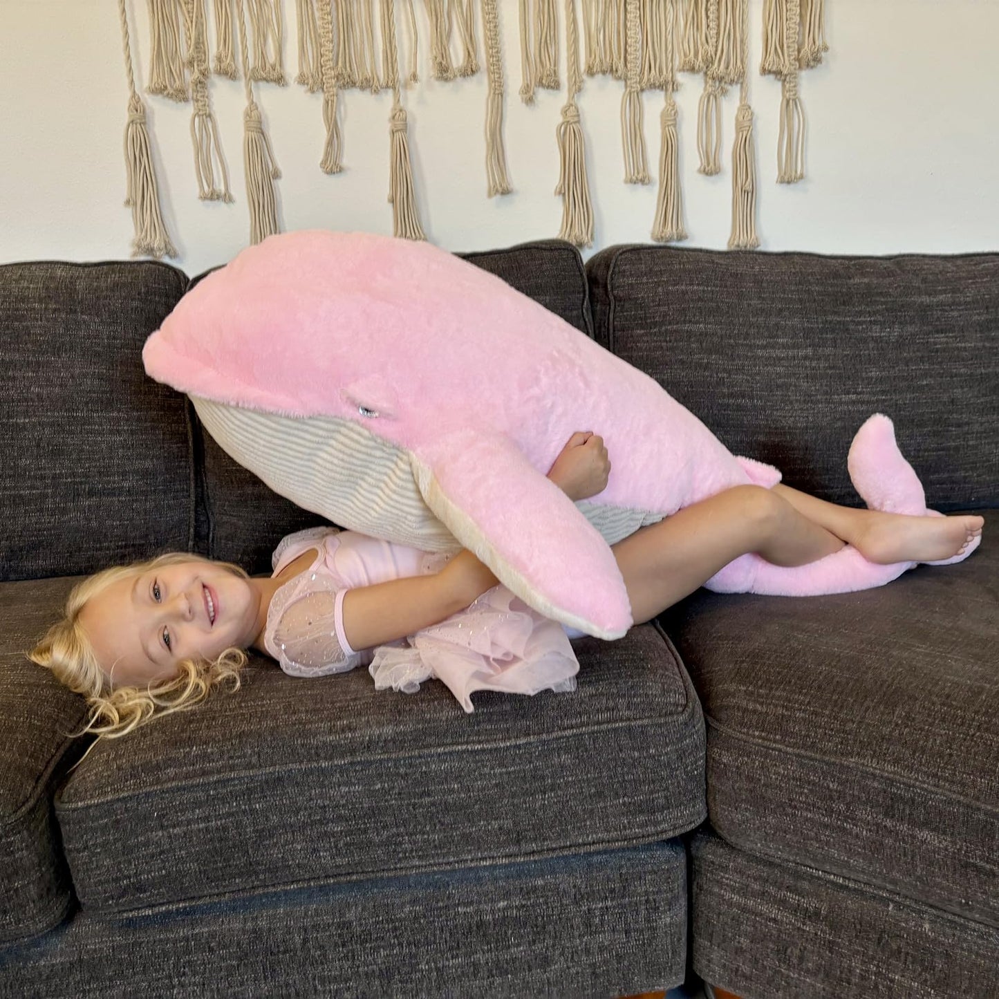 Tezituor 43.3 inch Giant Whale Stuffed Animal, Large Stuffed Whale Plush Ocean Toys, Hugging 4ft Soft Whale Plush Pillow for Girls Boys