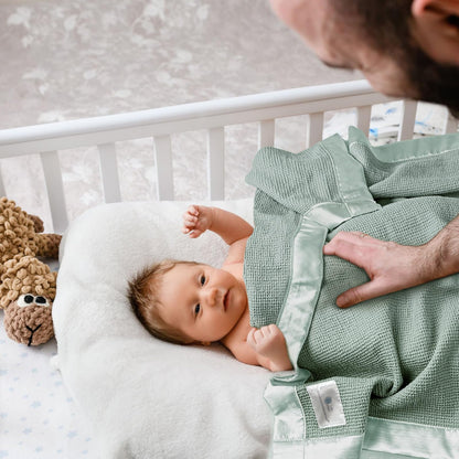 Swaddle Baby Blanket: Waffle Blanket with Satin Strim - Soft Breathable Toddler Blanket for Nursing Cover - Cotton Crib Blanket for Naptime（Cream）