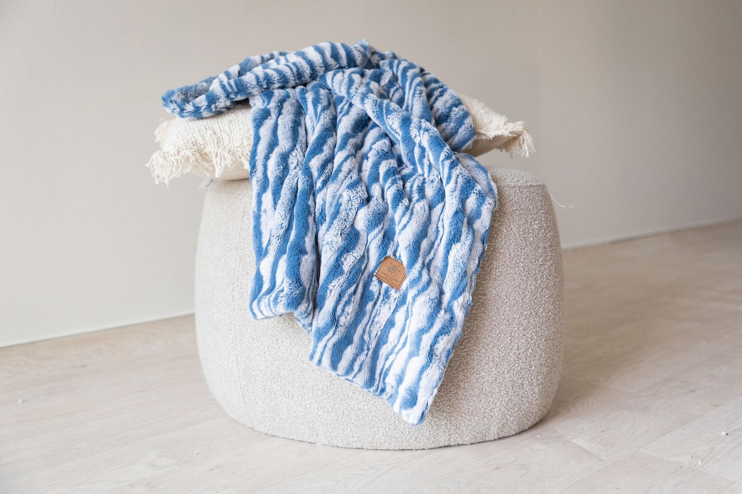 Cuddle Cookie Baby Wavey Faux Fur Blanket, 27 x 33 inches, in Gift Box (Pink)