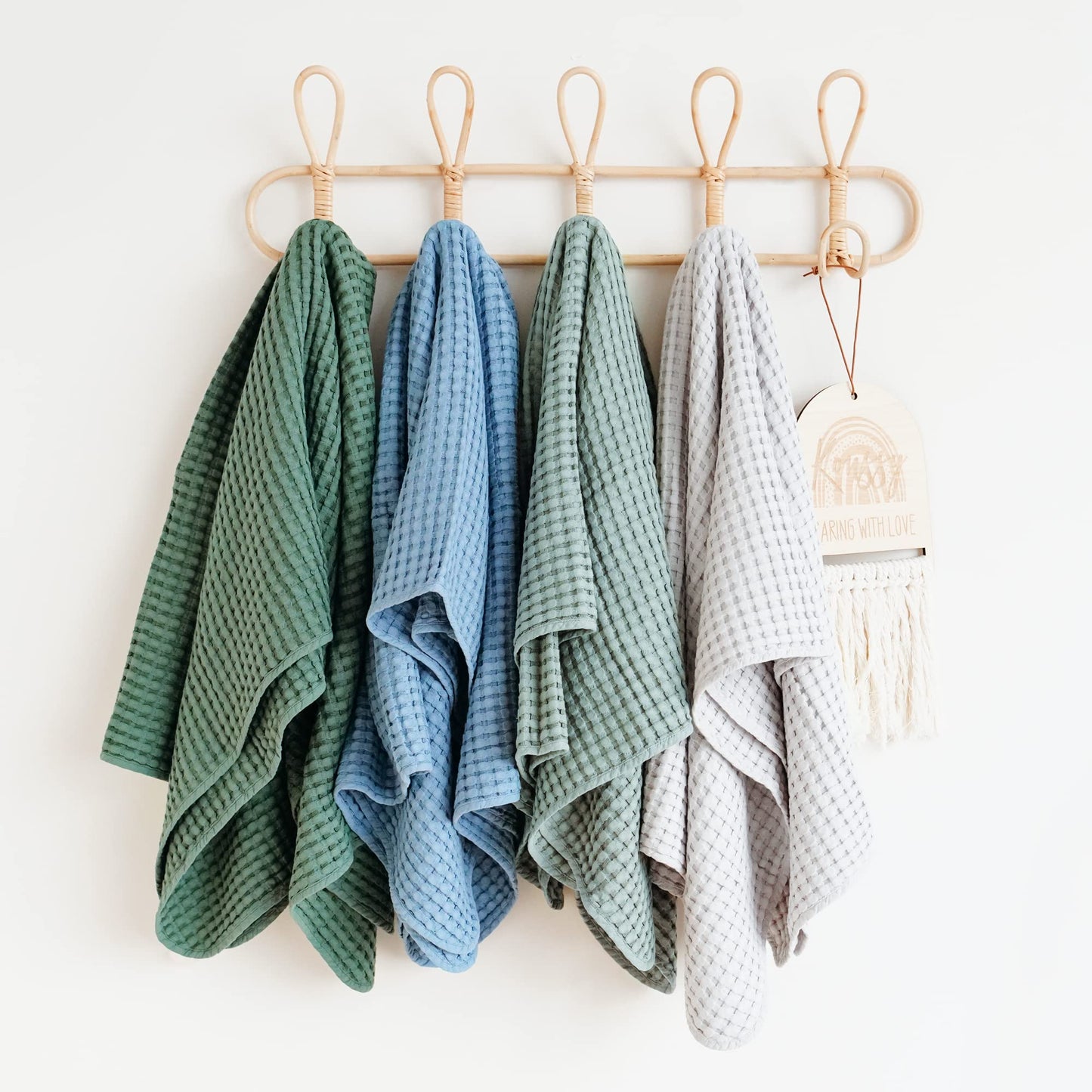 Konssy Waffle Baby Blanket - Soft & Cozy Nursery Swaddle Blanket, Lightweight Toddler Throw for Boys & Girls, Ideal for Wrapping (Oat)