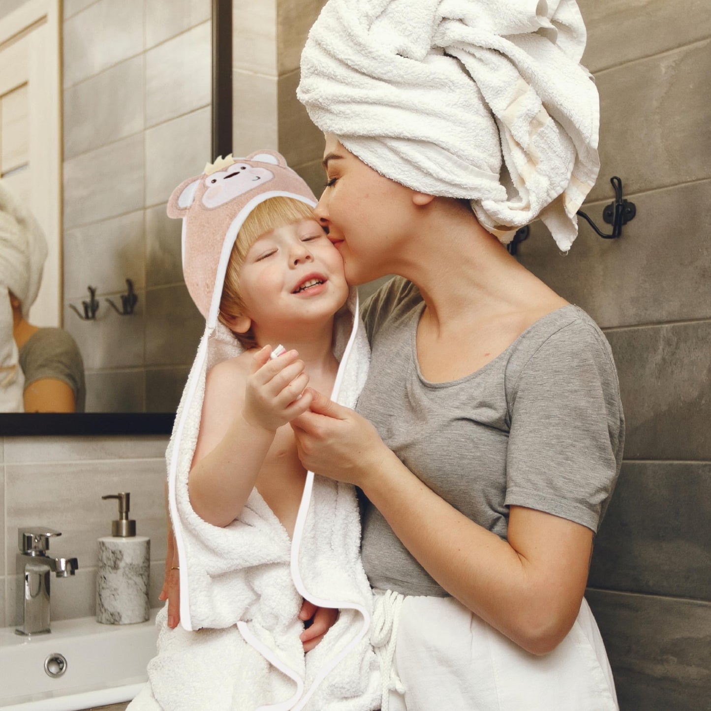 Mother's Choice Baby Hooded Towel - Large 33x33 Inch, 100% Cotton, Ultra-Soft & Absorbent Bath Towel for Newborns, Infants, Boys & Girls (Butterfly)