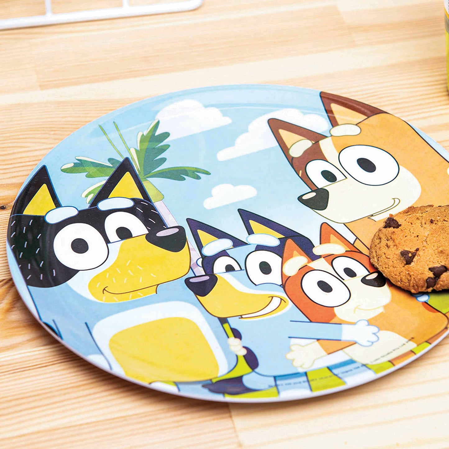 Zak Designs 5-Piece Dinnerware Set, Baby Shark - Durable Plastic & Stainless Steel - Includes Water Bottle, 8-Inch Plate, 6-Inch Bowl, Fork & Spoon - Suitable for Kids Ages 3+