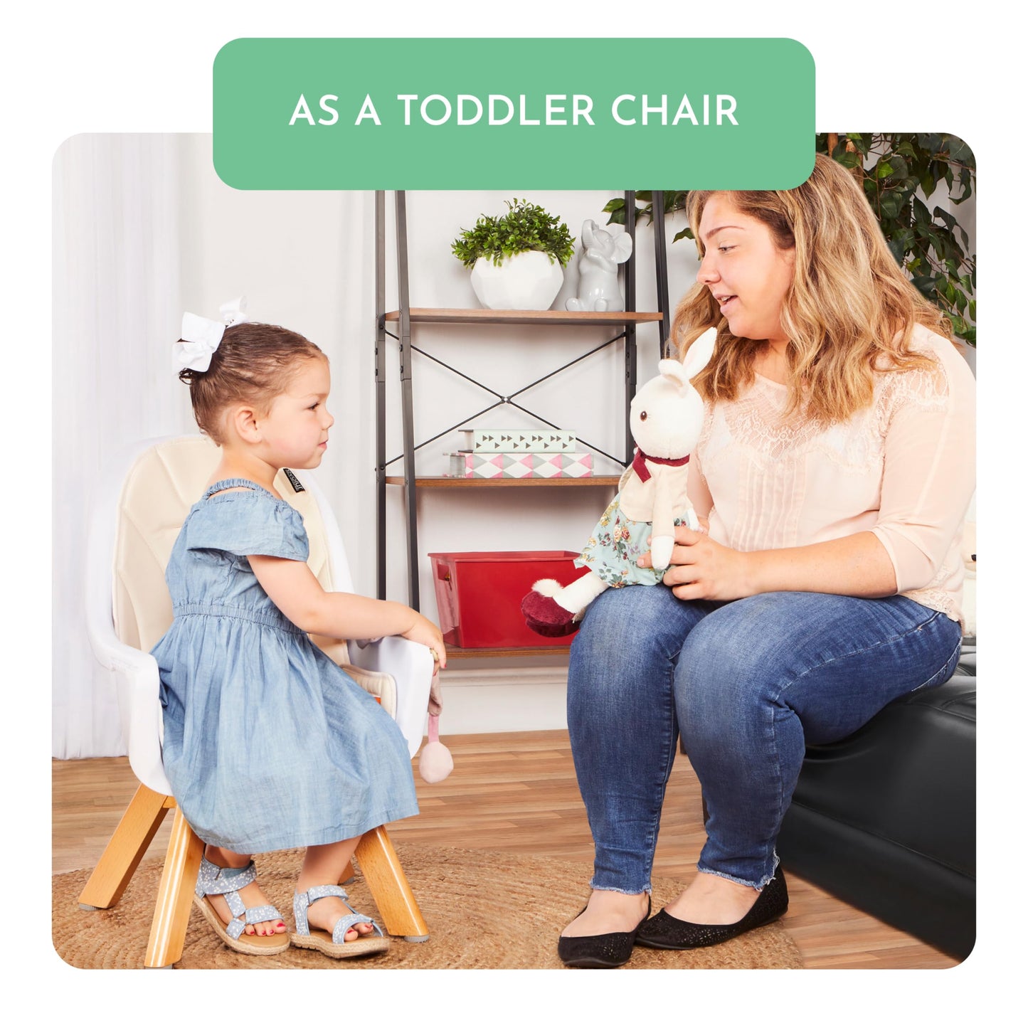 Evolur Zoodle 2 in 1 Convertible Baby High Chair in Light Gray