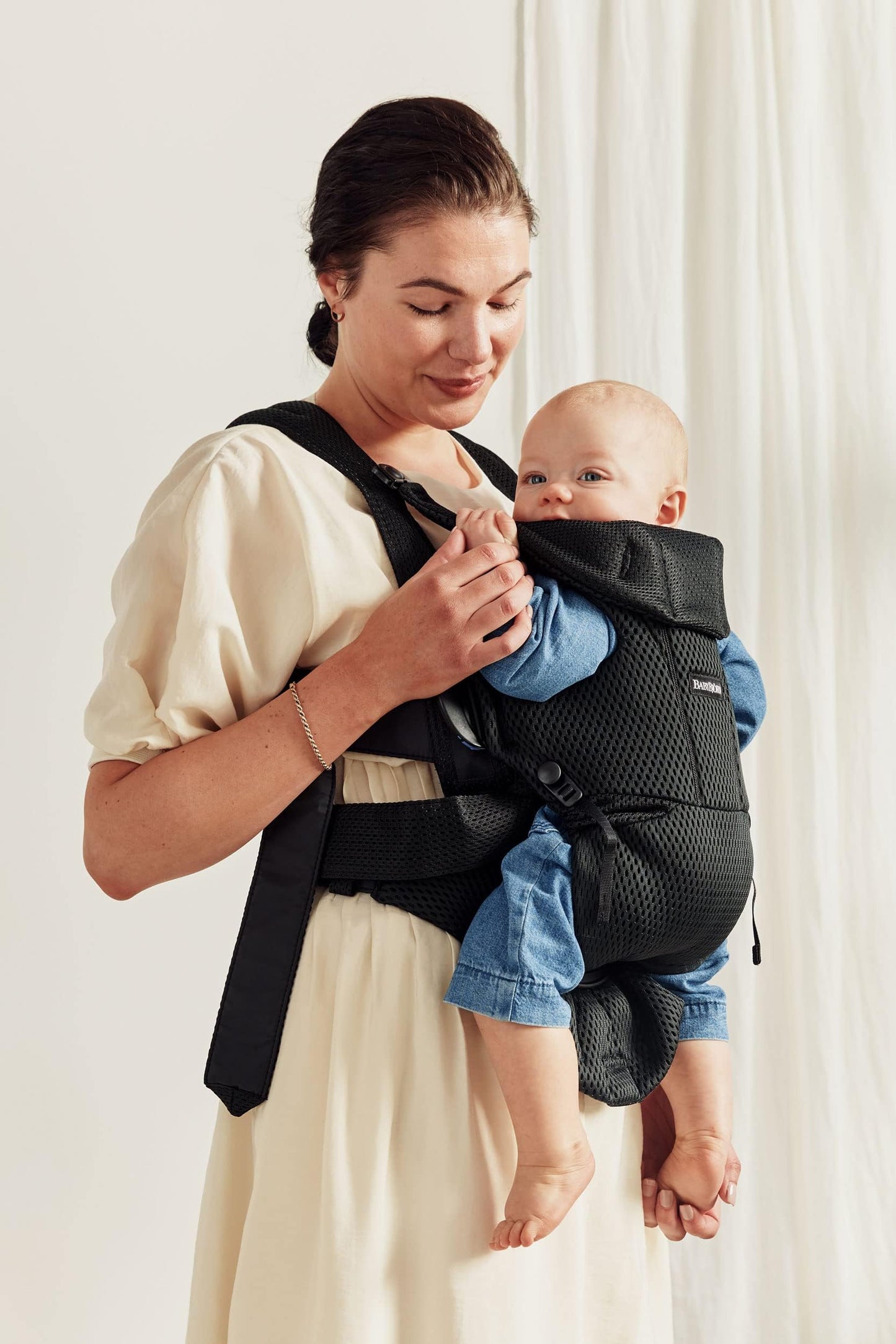 BabyBjörn Baby Carrier Free, 3D Mesh, Dusty Pink