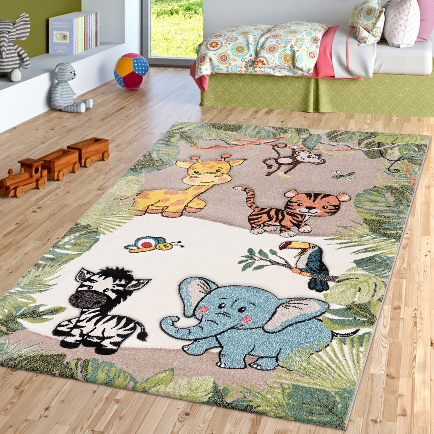 Kids Rug with Cute Animals on a Hot Air Balloon Ride in Pastel, Size: 2'8" x 4'11"