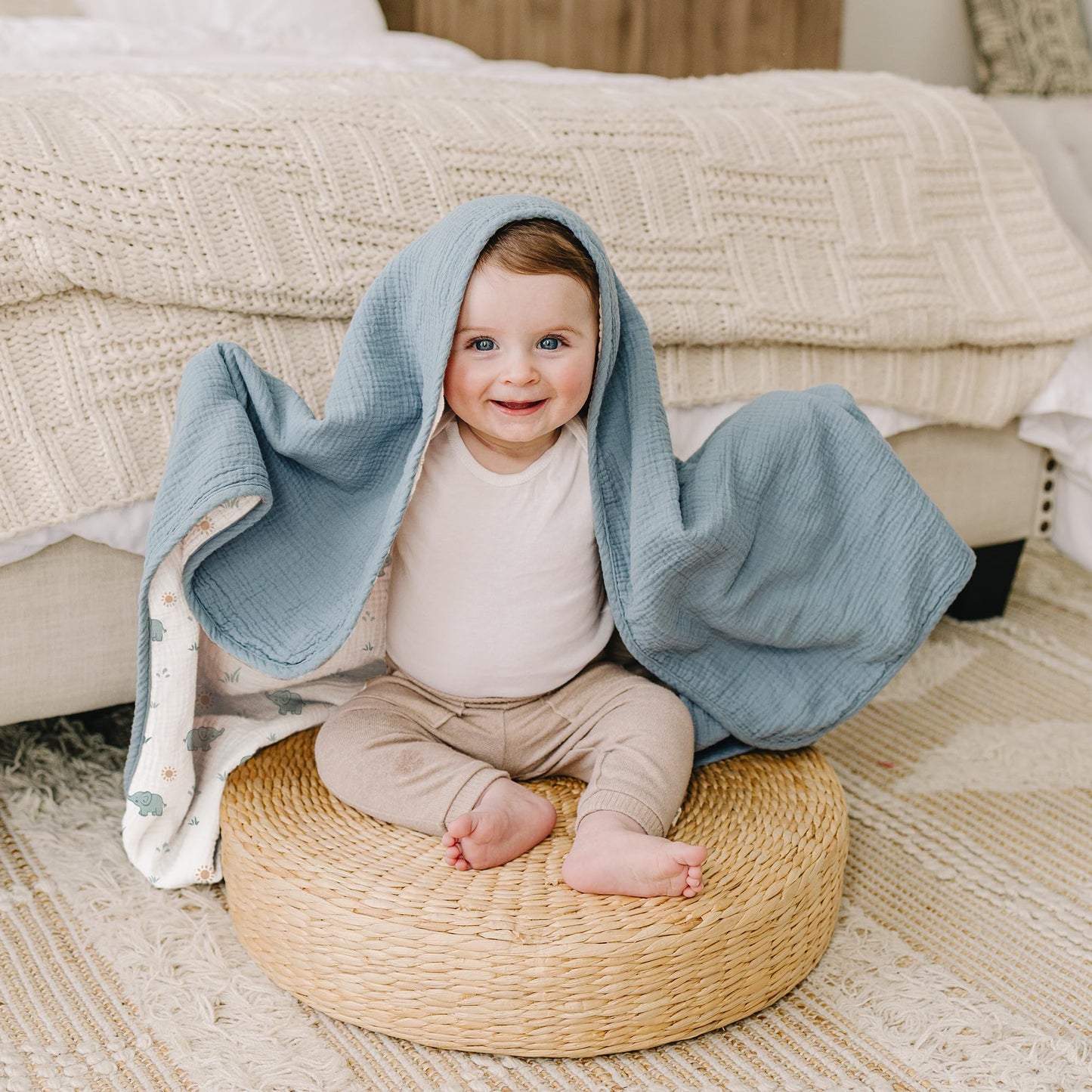 Konssy Muslin Baby Blankets for Girls Boys, 100% Cotton Crib Blanket for Infant Toddler, Super Soft and Lightweight Nursery Swaddling Wrap 40"x36" (Floral)