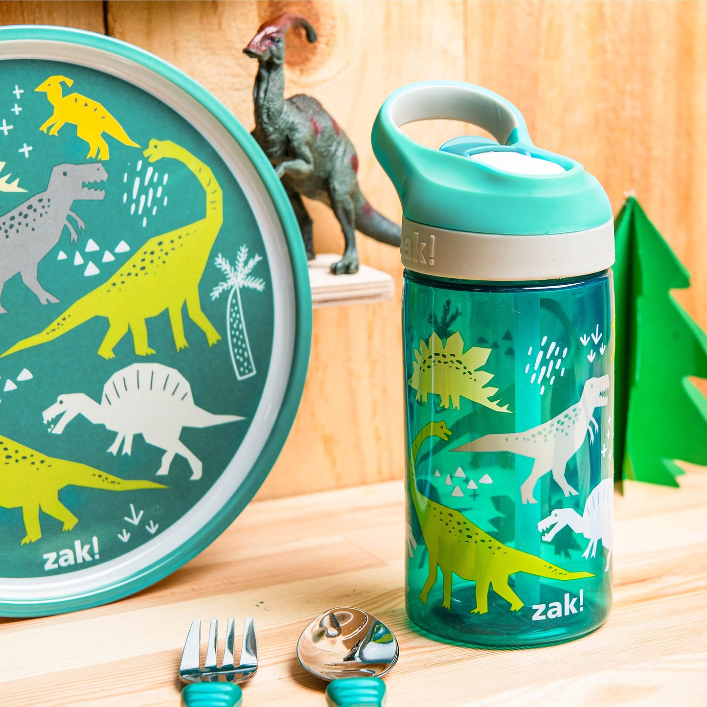 Zak Designs 5-Piece Dinnerware Set, Baby Shark - Durable Plastic & Stainless Steel - Includes Water Bottle, 8-Inch Plate, 6-Inch Bowl, Fork & Spoon - Suitable for Kids Ages 3+