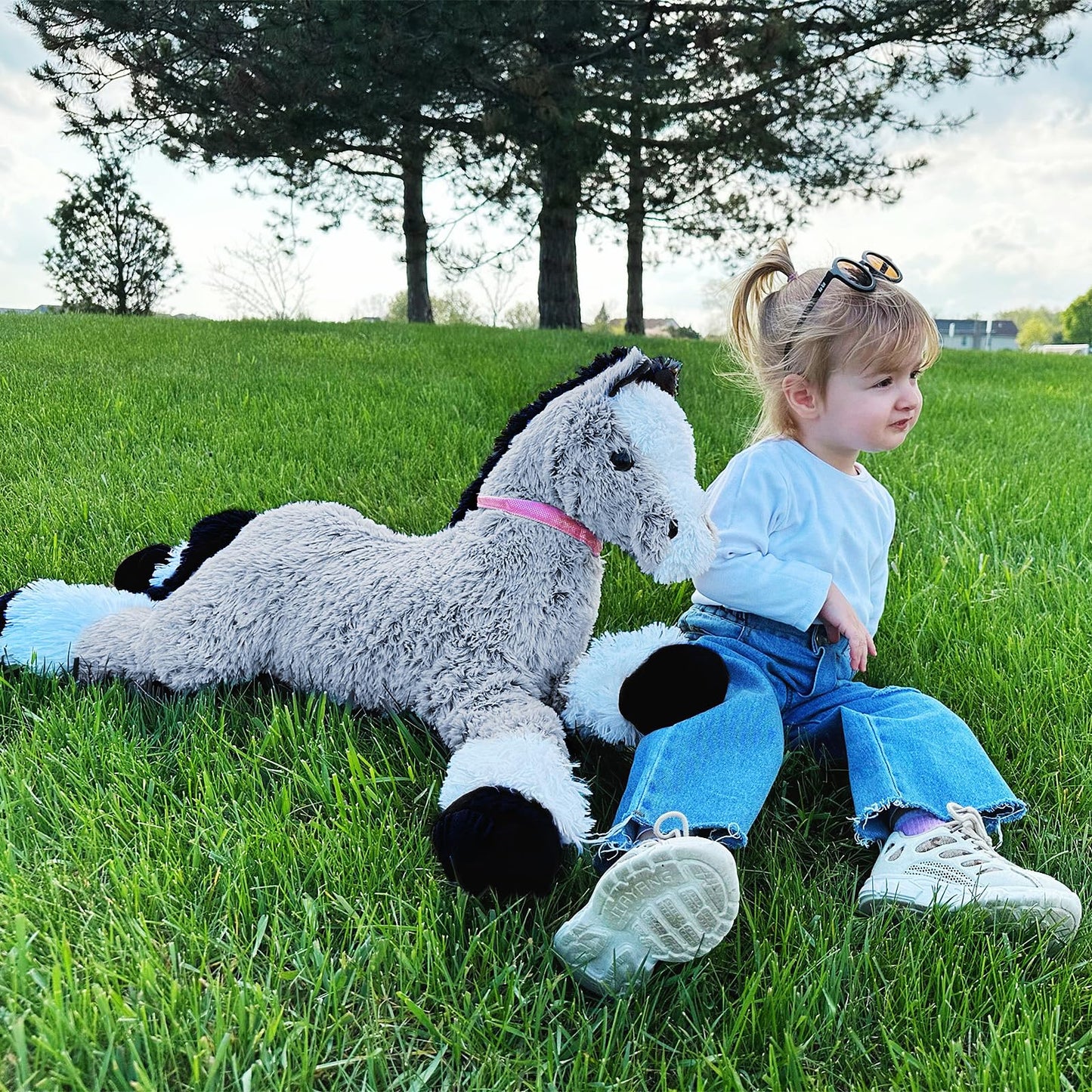 Tezituor Giant Stuffed Animal, 4ft Large Brown Pony Plush Toy, 47 inch Horse Plush Pillow Gift for Boys Girls