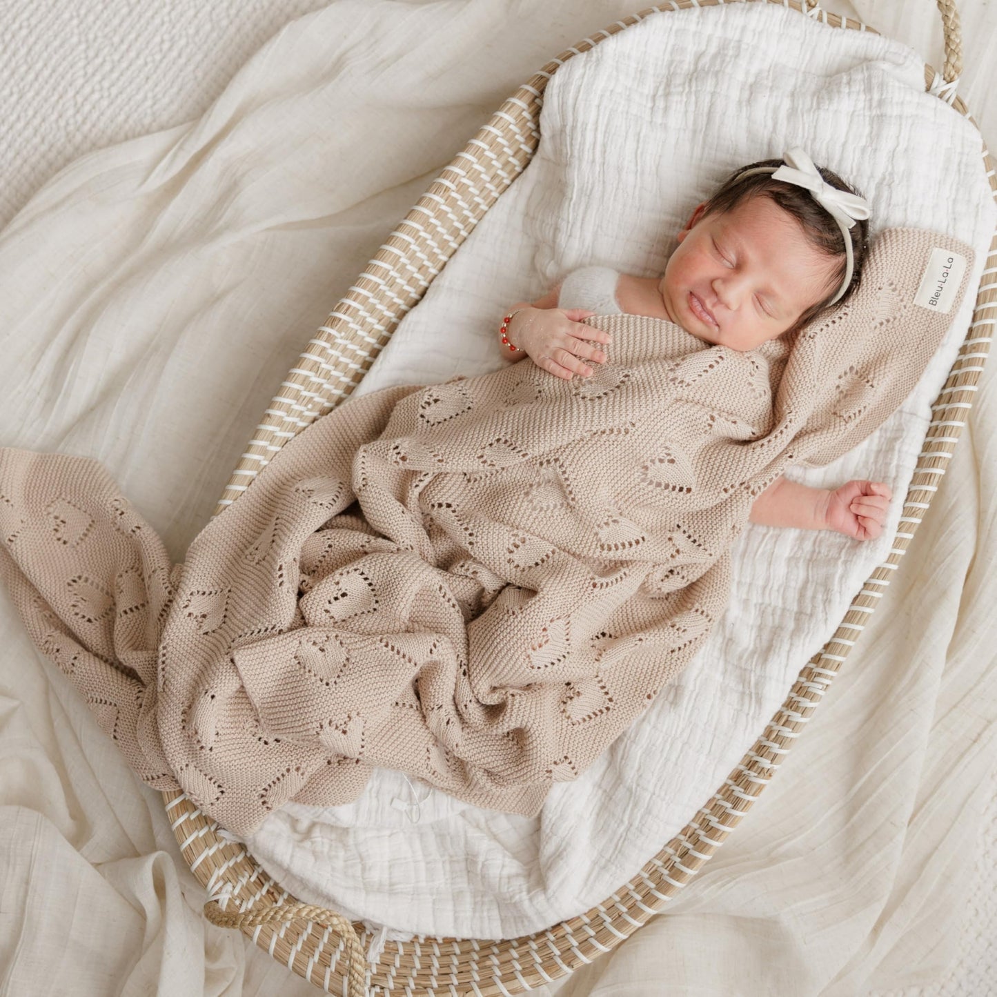 Swaddling Blanket for Girls - 100% Luxury Cotton Knit Heart Baby Blanket - Soft Warm Cozy Swaddle Receiving Stroller Crib Receiving Blanket for Newborns Infants & Toddlers (Pink, 0-2 Years)