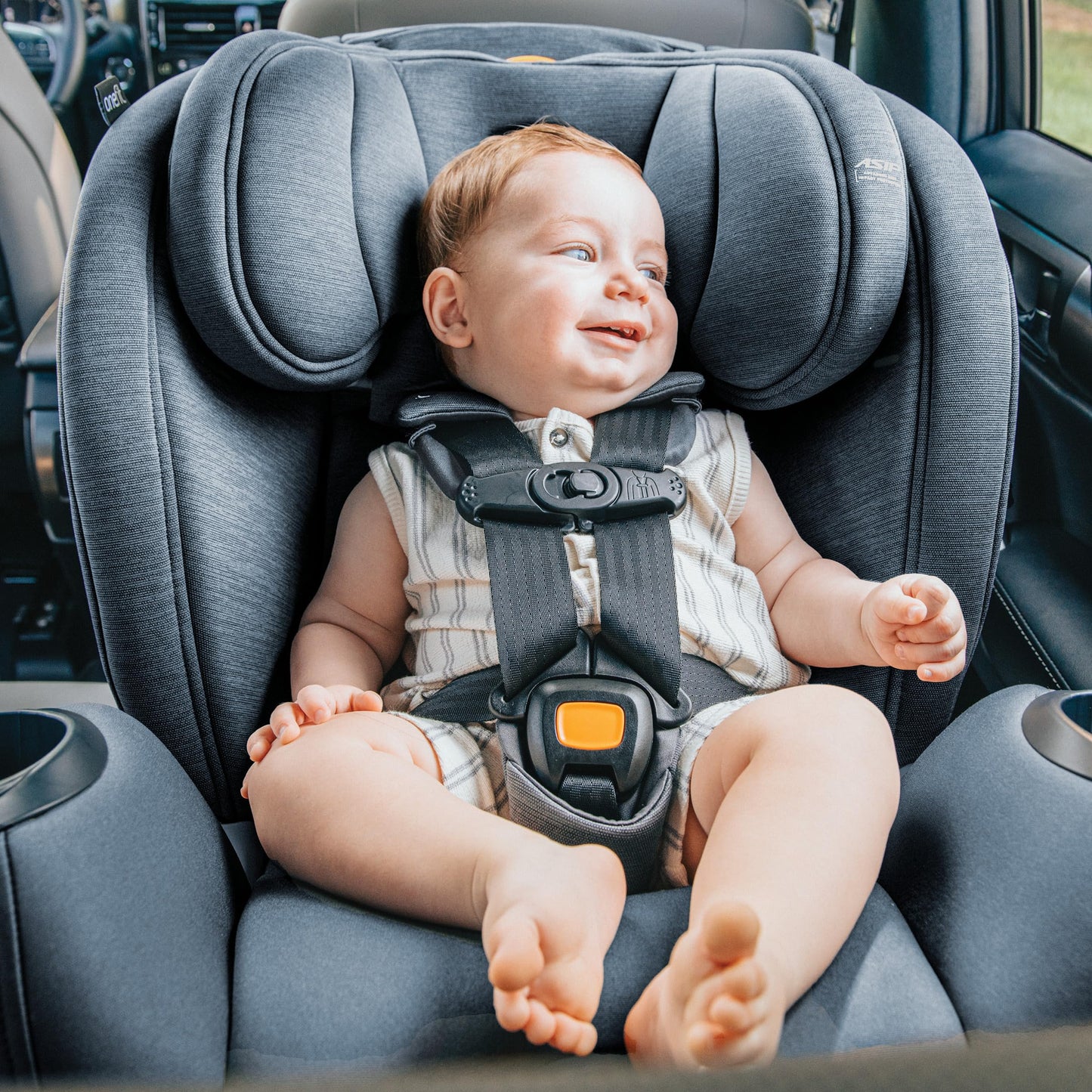 Chicco OneFit ClearTex All-in-One Car Seat, Slim Design, Rear-Facing Seat for Infants 5-40 lbs., Forward-Facing 25-65 lbs., Booster 40-100 lbs., Convertible Car Seat | Lilac/Purple