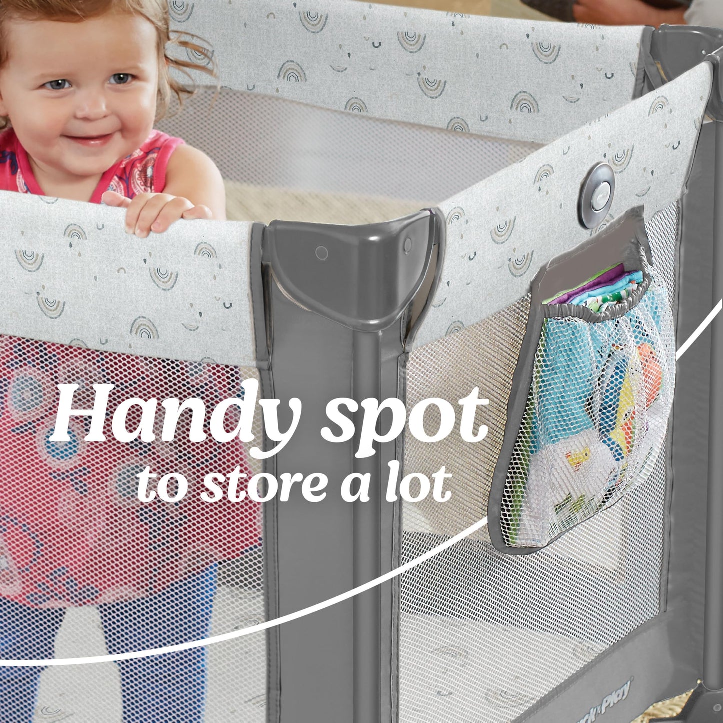 Graco On The Go Zip Pack ‘n Play Playard, Folding Playpen with Bassinet, Portable Crib, Reeves