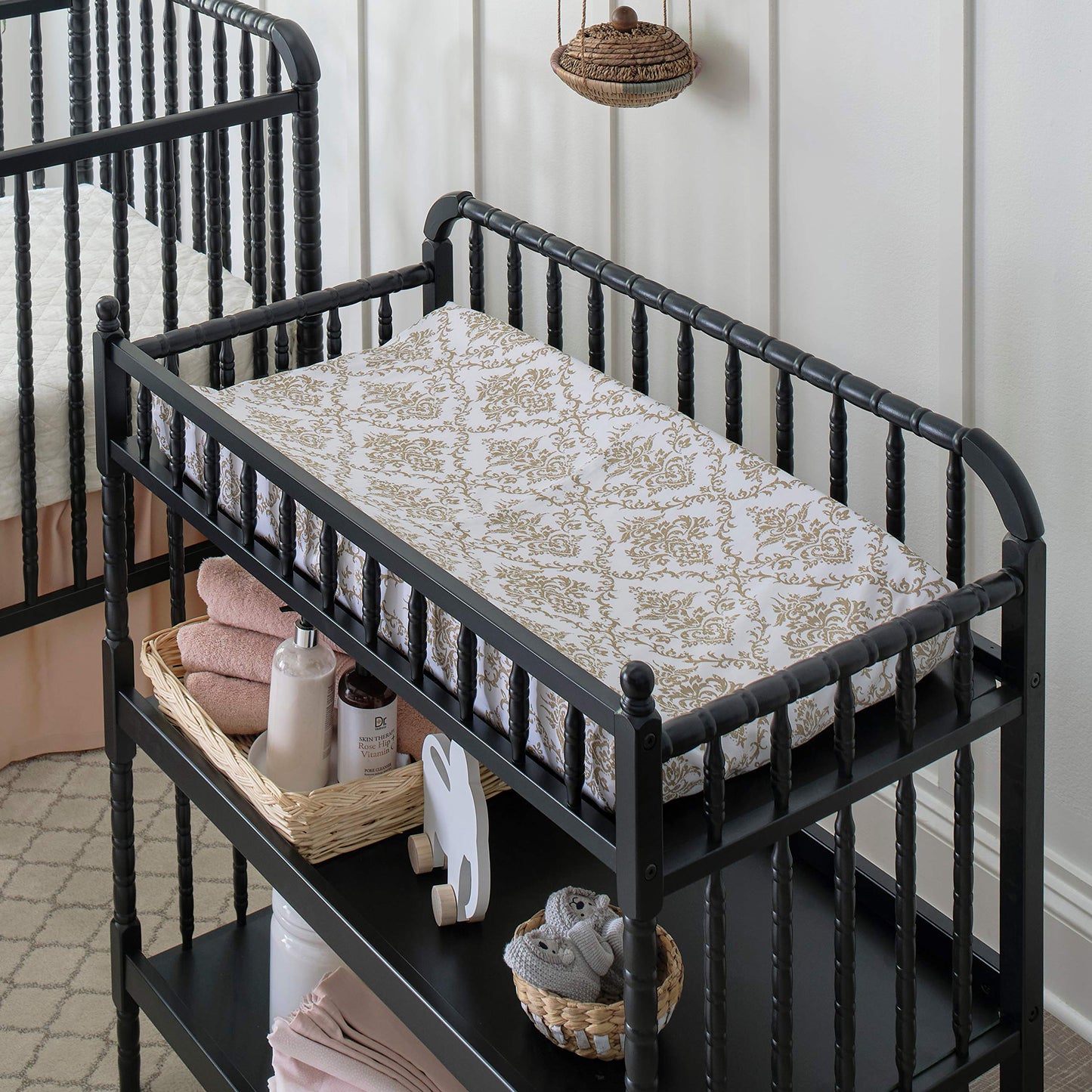 DaVinci Jenny Lind Changing Table with Pad in Rich Cherry